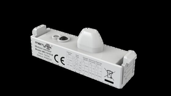 Датчик потолочного света с коридорной функцией, PWM приглушение и дистанционное управление доступны